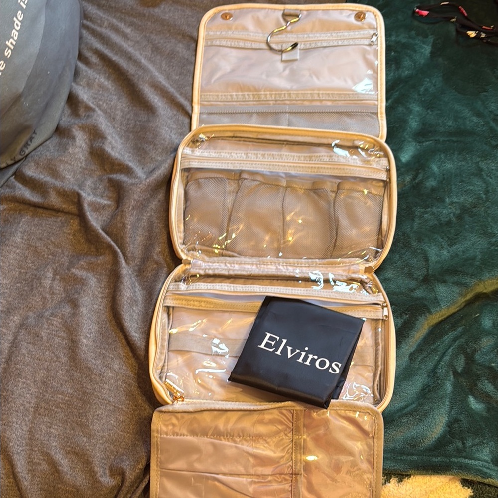 Elviros Hanging Travel Toiletry Bag